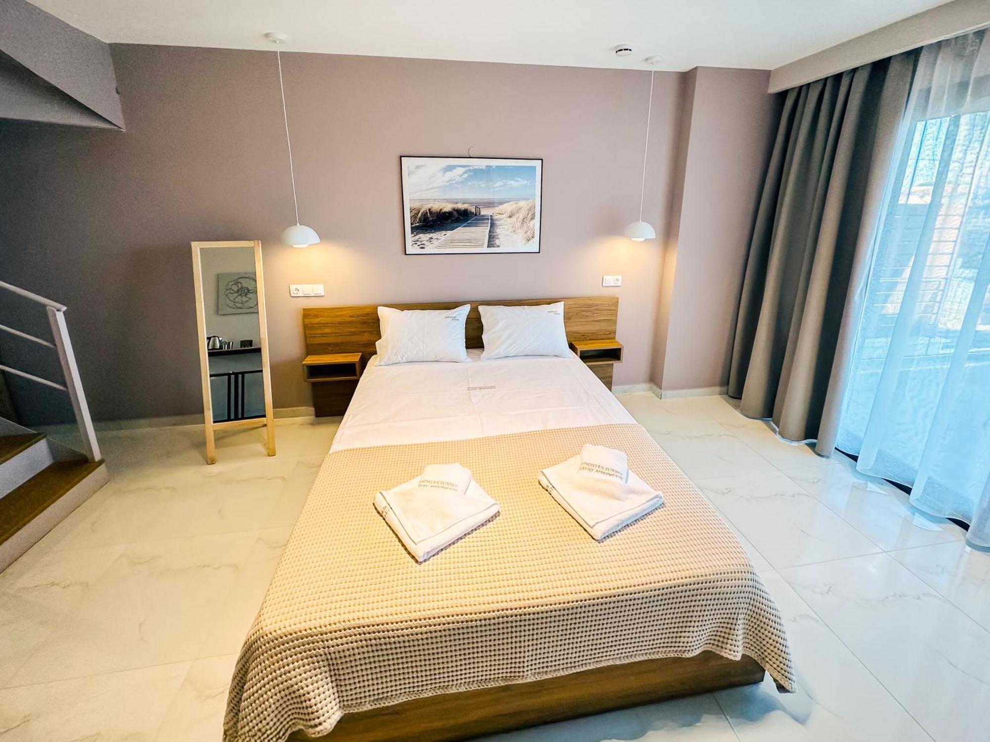 Sithonian Sunset Luxury - Nikiti Cozy Getaways Apart otel Dış mekan fotoğraf